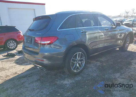 2016 Mercedes-Benz Glc 300 4Matic z USA, uszkodzony, nr VIN WDC0G4KB8GF011377